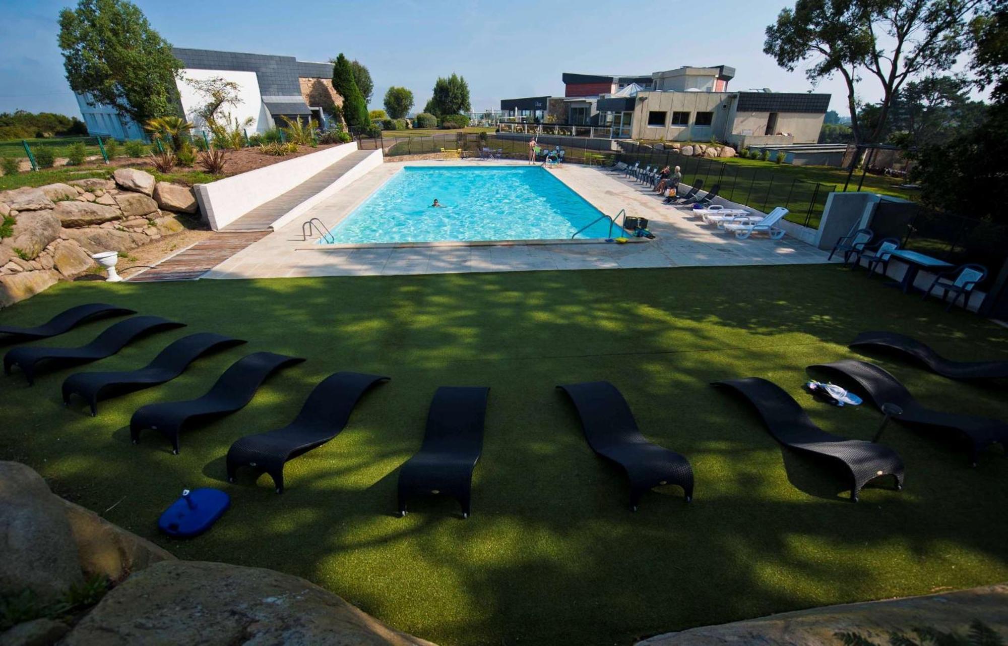 Brit Hotel Golfhotel Saint Samson Pleumeur-Bodou Eksteriør bilde